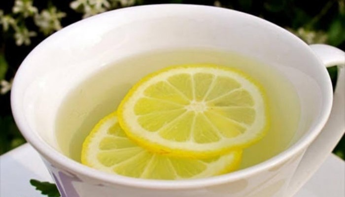 Lemon dengan air boleh dianggap sebagai penggalak tenaga semula jadi yang terbaik. BioVCO